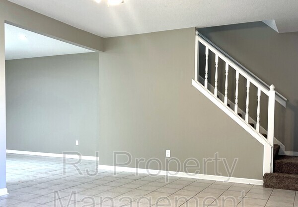 6545 FERN CRK DR