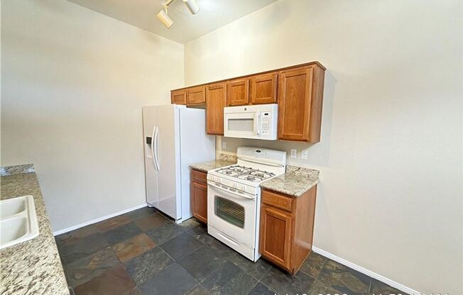 2 beds, 2 baths, $1,437