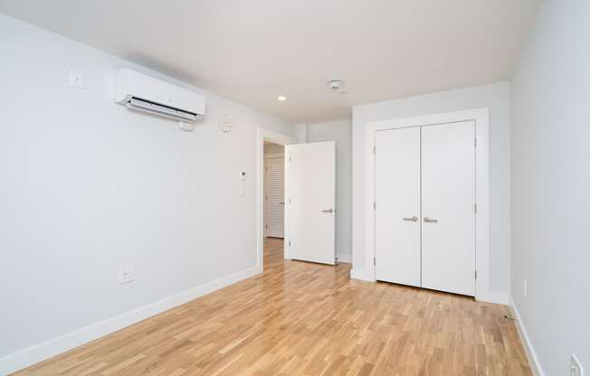 2 beds, 1 bath, 786 sqft, $3,650, Unit 6F
