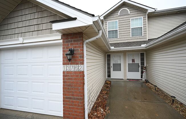 Two Bedroom. Two and 1/2 Bath Oak Valley Townhouse