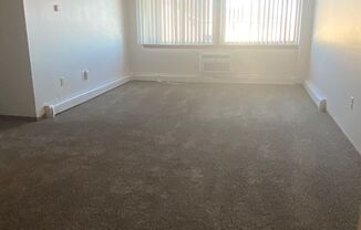 2 beds, 1 bath, 951 sqft, $1,299, Unit 5166 C07