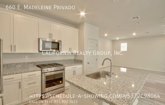 660 E MADELEINE PRIVADO