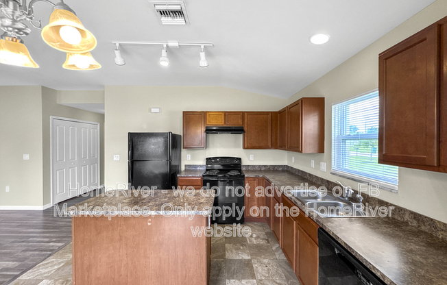 1111 SW 9 CT