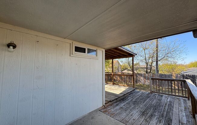 3 beds, 2 baths, $1,345