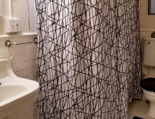 1 bed, 1 bath, 500 sqft, $975, Unit A25