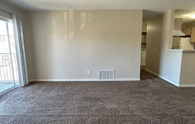 Quail Run Apts. (740 N. 18th Ave.)