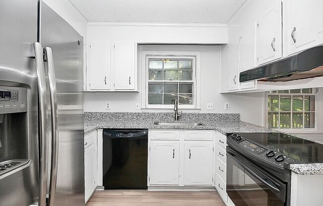 Exquisite South Charlotte Ranch, Move-In Ready