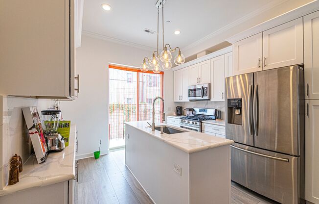 Four Bed Point Breeze Home