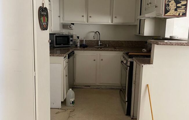 Brookshire Ave 12562 (15)