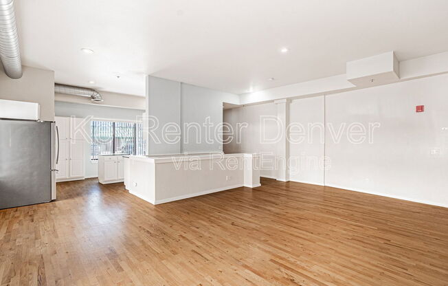 2 beds, 2.5 baths, 1,355 sqft, $2,150, Unit 109