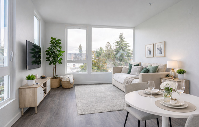 Studio, 1 bath, 280 sqft, $1,295, Unit 401