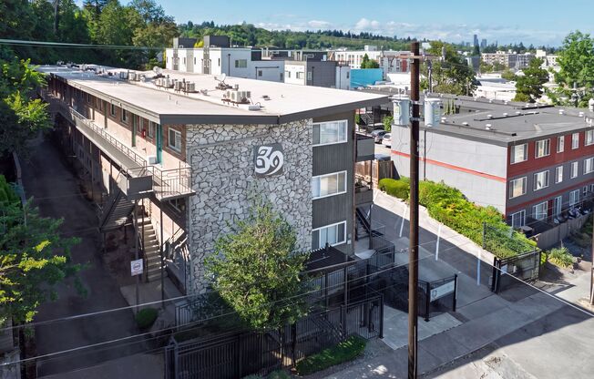 39th Ave Flats