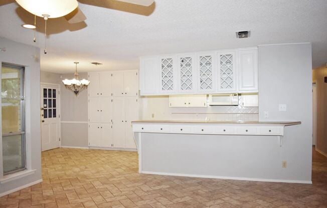 Available Now! 837 Royal Terrace