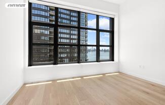 1 bed, 1 bath, 640 sqft, $5,350, Unit 10DW