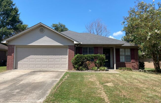 1455 Joyner Dr., Conway AR 72034 - Nice 3br 2ba home off Favre Ln.