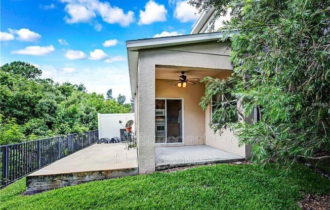 572 BLACK LION DR NE