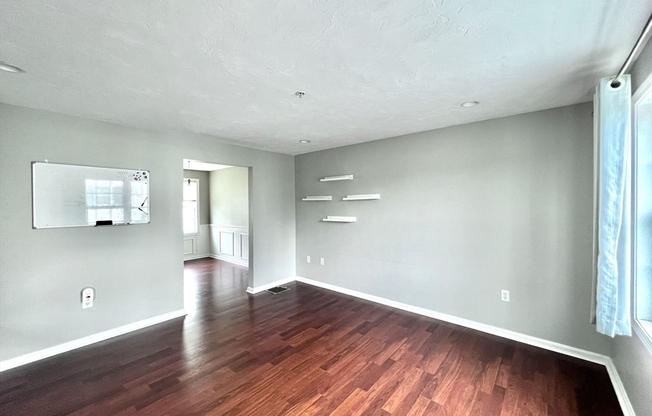 1005 TRAPELO RD