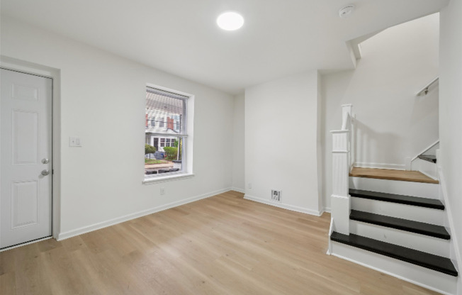 1452 N 56 ST