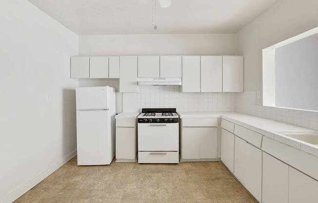 2601-11 S Orchard Street  Los Angeles, CA 90007