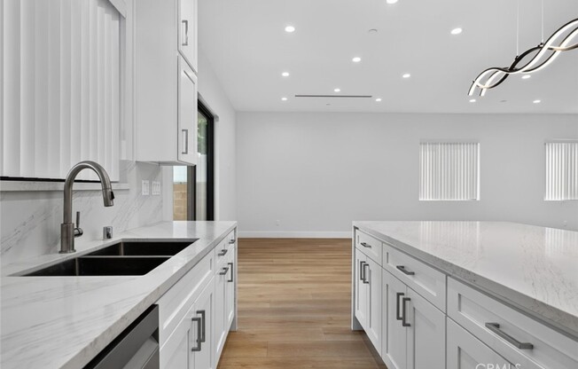 7940 ETHEL AVE