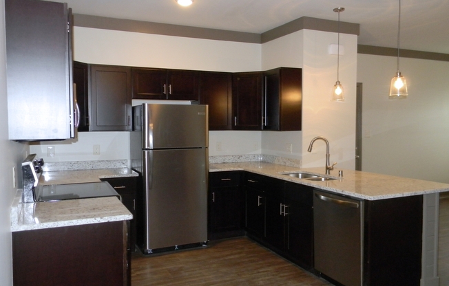 2 beds, 2 baths, 1,052 sqft, $1,045, Unit 72