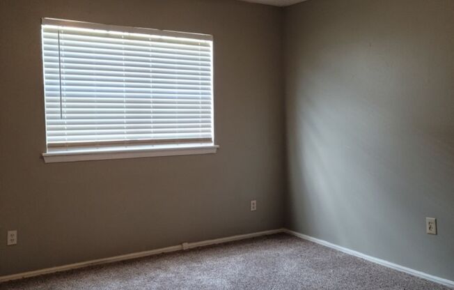 Bryant Grove Apartments