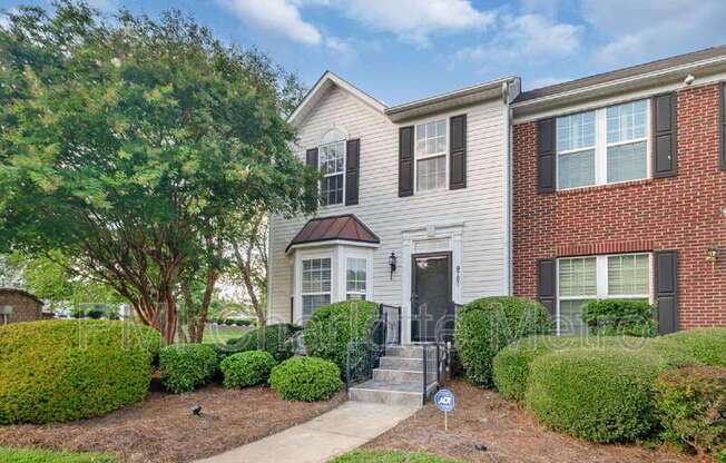 9707 MALLARD GLN DR