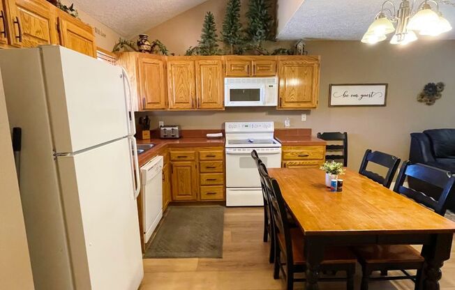 Resort Style Living!! Very Nice Sports Village Condo with lots of great amenities!!