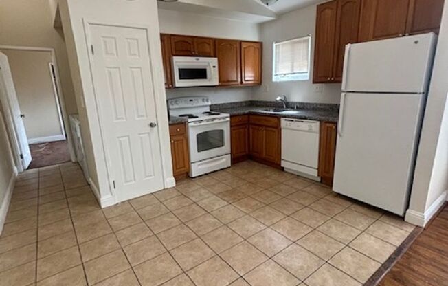 8290 Macarthur Blvd Lease Only