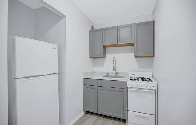 ALEXANDRIA APARTMENT LIVING