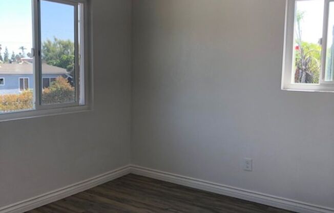 2 beds, 1 bath, 850 sqft, $2,425, Unit 4580 ½