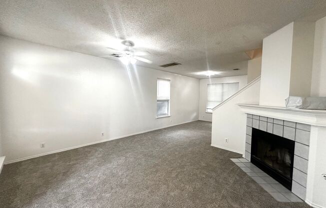 4 BED/ 2.5 BATH on 512 Dusty Leather