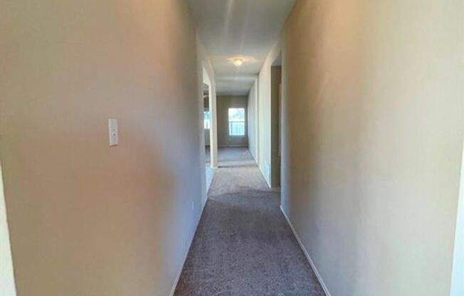 Nice 4 bedroom available in Riverside Grove subdivision!