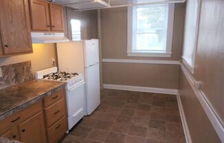 Studio, 1 bath, $795, Unit Unit 1