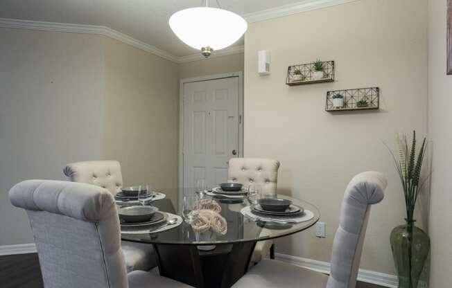 The Landings at Boot Ranch | Palm Harbor FL  | Model Dining Room