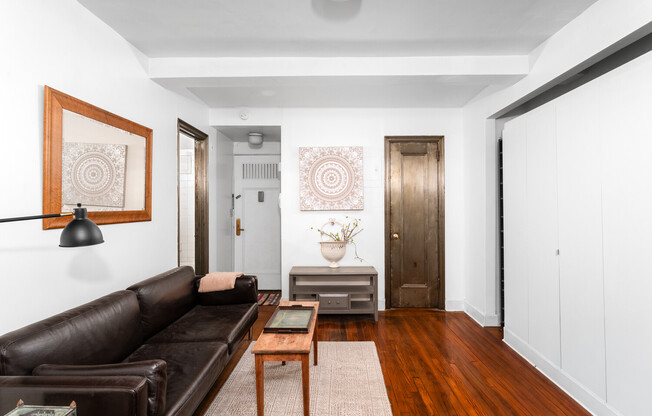 Studio, 1 bath, $2,800, Unit 1710