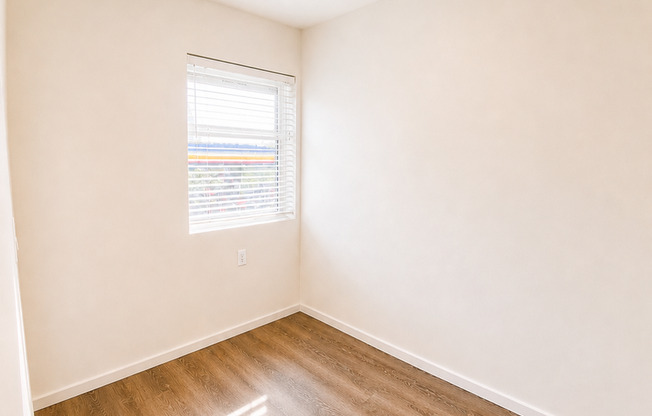 Studio, 1 bath, 180 sqft, $1,295, Unit 217-MFTE