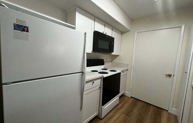 2 beds, 2 baths, $1,445