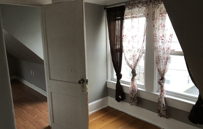 25 PORTER ST