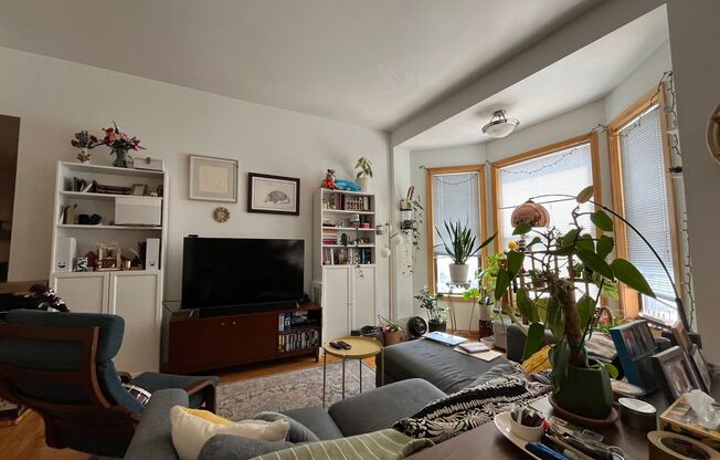 624 E. Ogden Ave