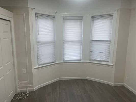 1168 E 221 ST