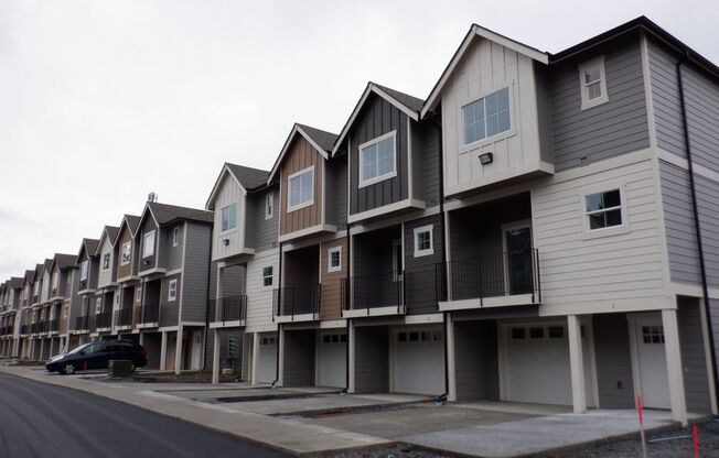 Canyon Grove Townhomes