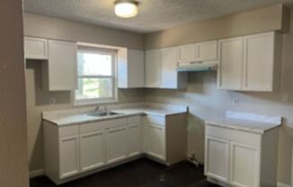 1731 Birchwood Circle #1 LAKE