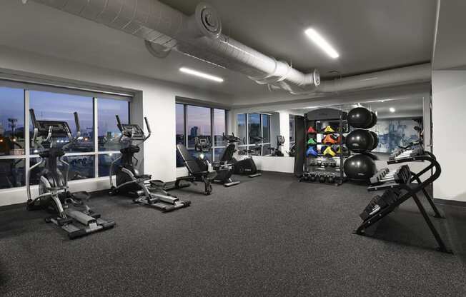 Dominium_900_Fitness Center 1.jpg