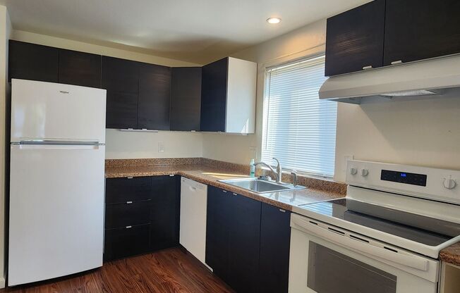 Beautiful 2 Bedroom, 1.5 Bath Townhouse Style Apartment, Monroe $2250.00 per/mo