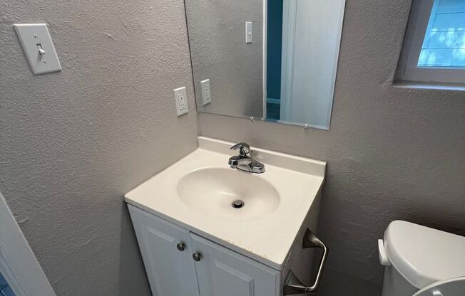 Clean Gem at 1108 Libery Ave