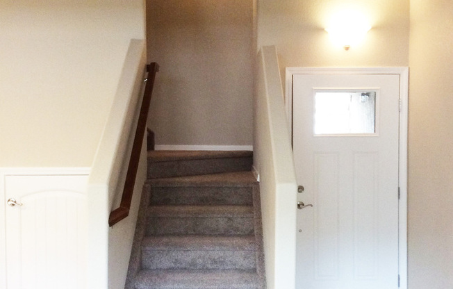 District 20 Townhome!!
