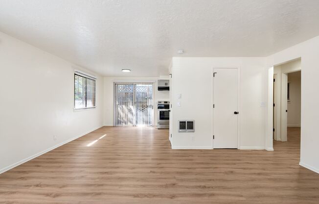 Renovated 2BR in Milwaukie