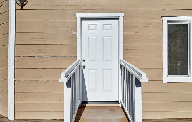 Apartment with Private Entrance, Huge Patio & Parking – Near BART, Caltrain & SFO