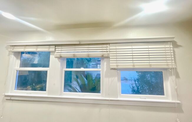 203 S Melrose St - B